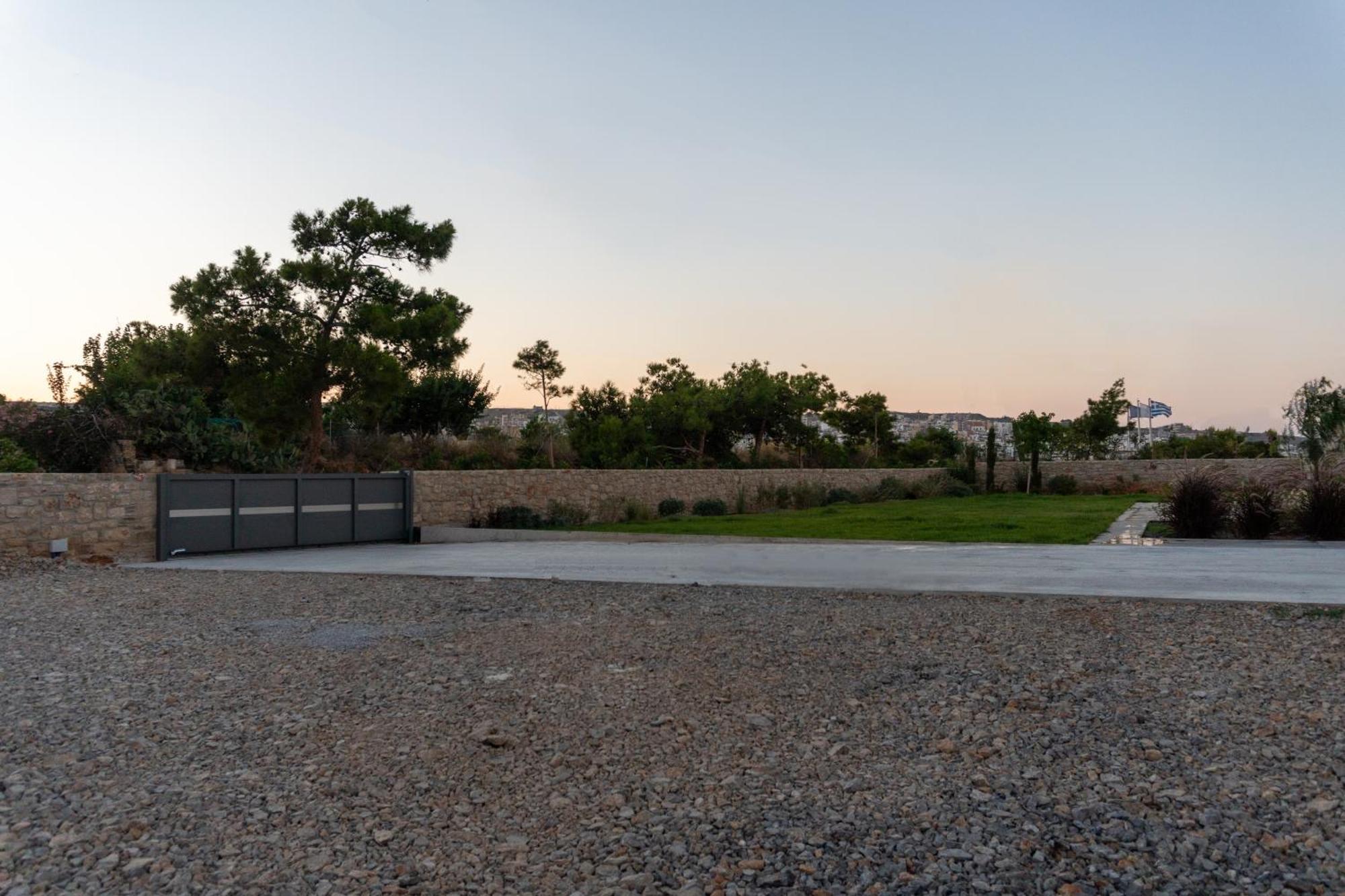 Itida Suites Sitia  Exterior photo