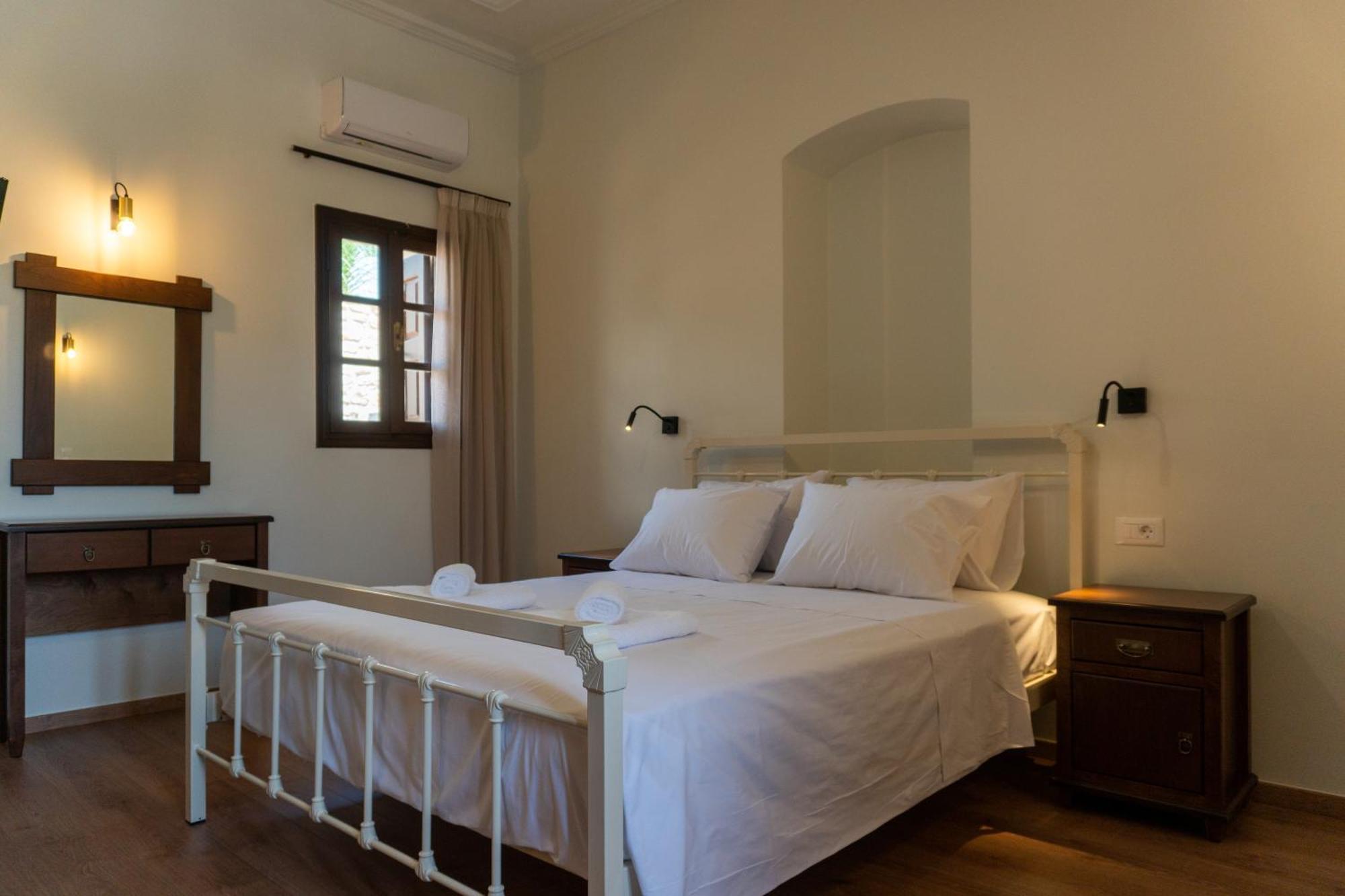 Itida Suites Sitia  Exterior photo